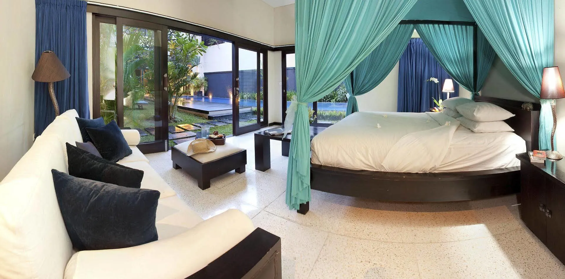 Alam Warna Villa Seminyak
