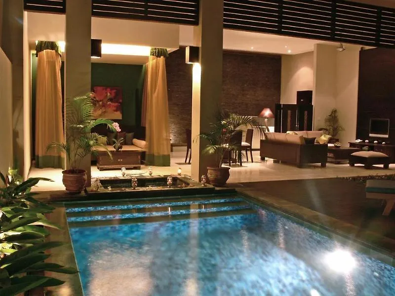 Alam Warna Villa Seminyak  Indonesia